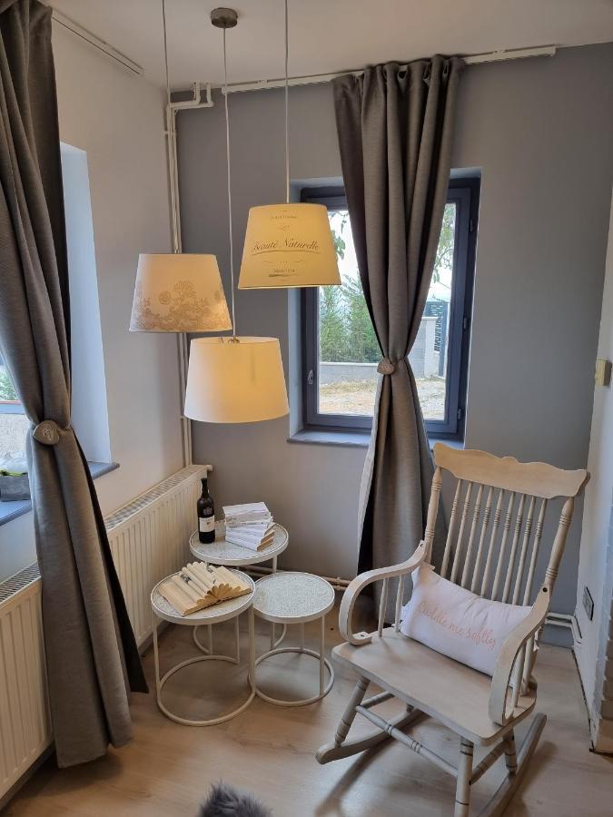 Apartmanhaz 2-6 Fonek *