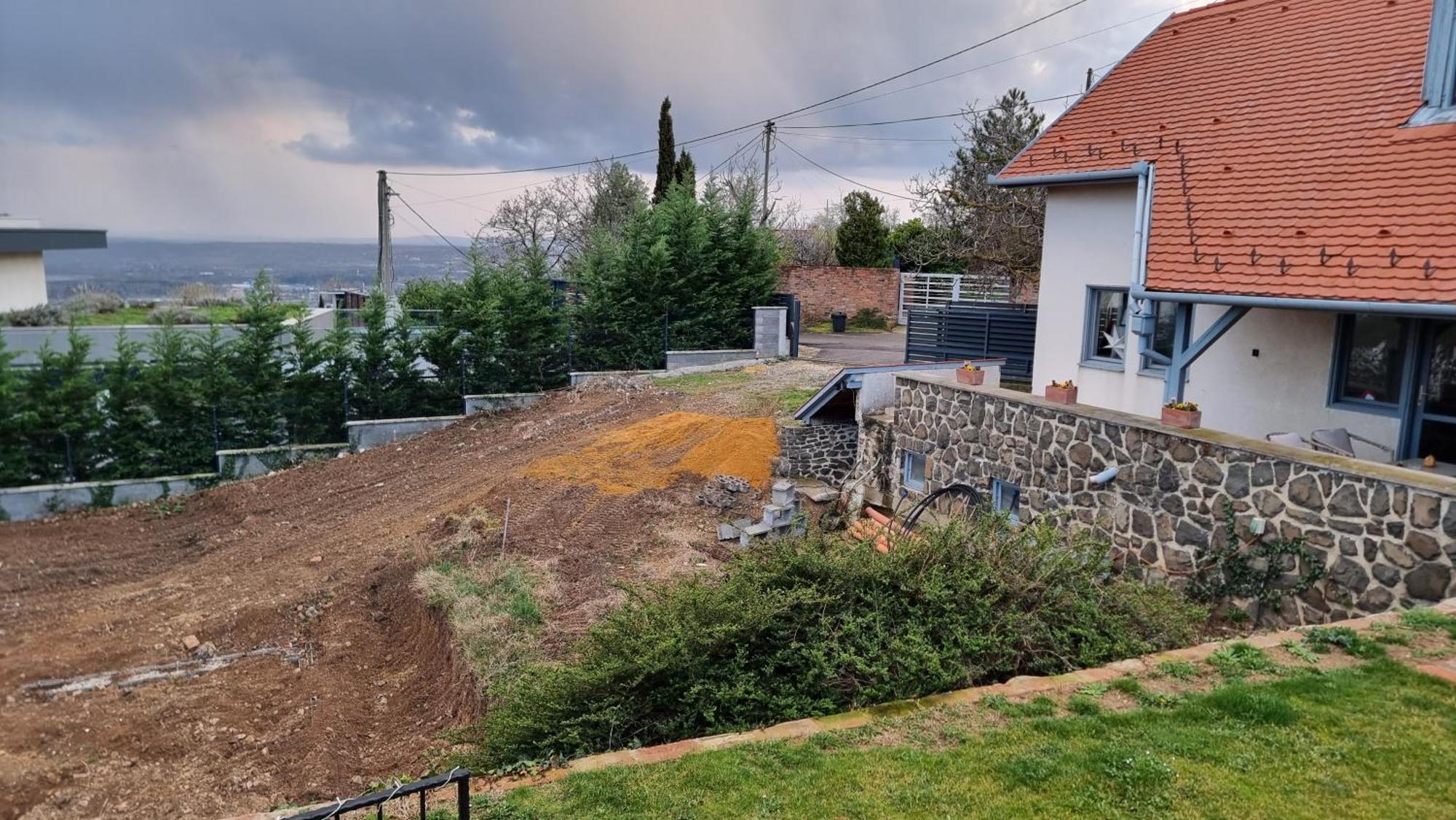 Apartmanhaz 2-6 Fonek Apartmán